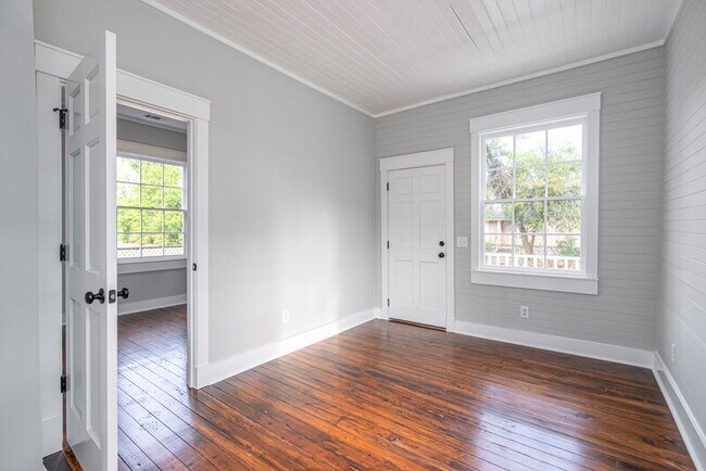 Building Photo - 508 Kline St