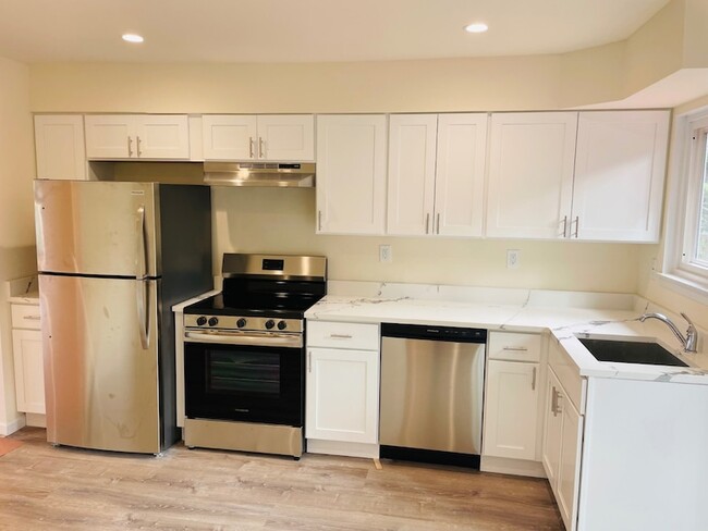 Photo - 18 William St Apartment