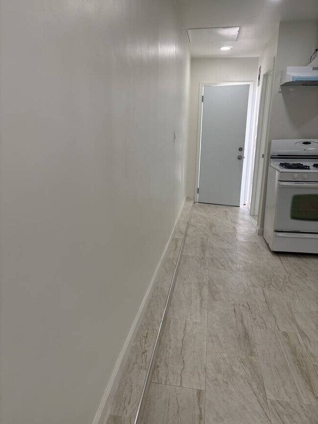 Foto del edificio - 3938 N Bonita St