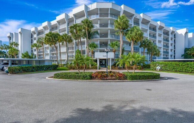 Building Photo - 1648 Jupiter Cove Dr