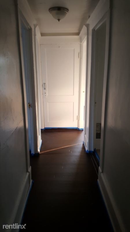Foto del edificio - 3 br, 1.5 bath House - 355 James st.