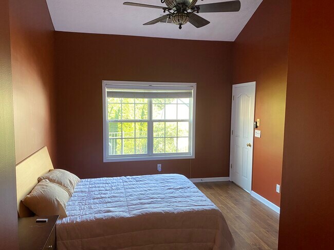 Master Bedroom - 983 Pike Forest Dr