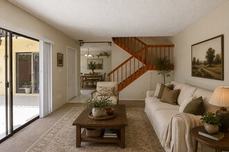 Building Photo - 1556 Park Meadows Dr