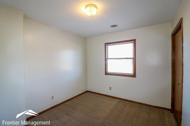 Foto del edificio - 3 br, 2 bath House - 128 Knoxberry Dr.