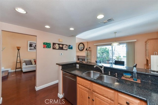Building Photo - 145 Stanford Ct