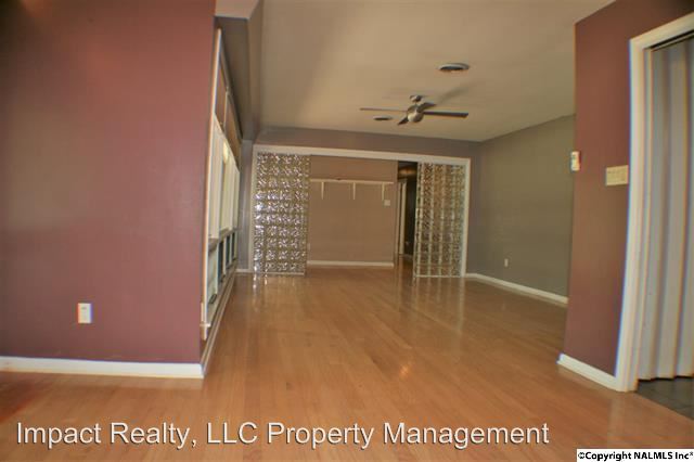 Building Photo - 408 Wildhaven Cir