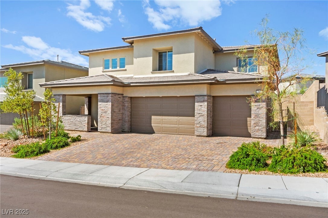 Foto principal - 767 Tallgrass St