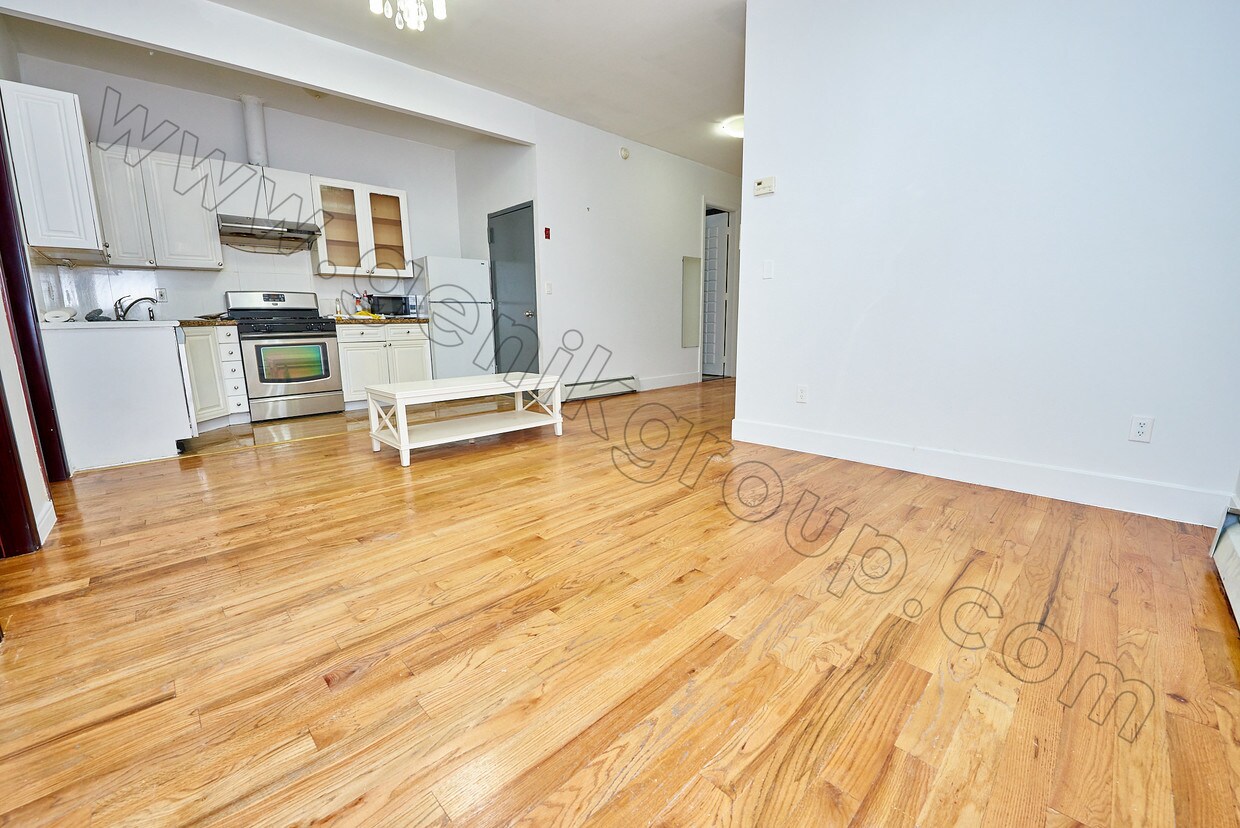 Primary Photo - 163 Bowery