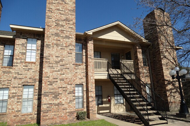 Foto del edificio - Townlake Apartments