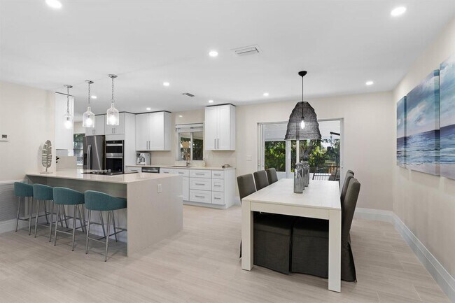 Foto del edificio - 440 NE 38th St