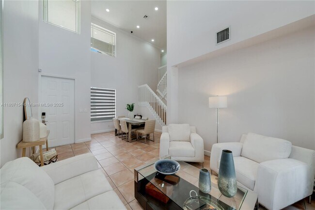 Foto del edificio - 15338 SW 141st Ct