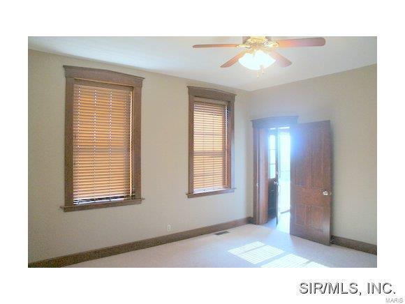 Building Photo - 11263 Renth Rd