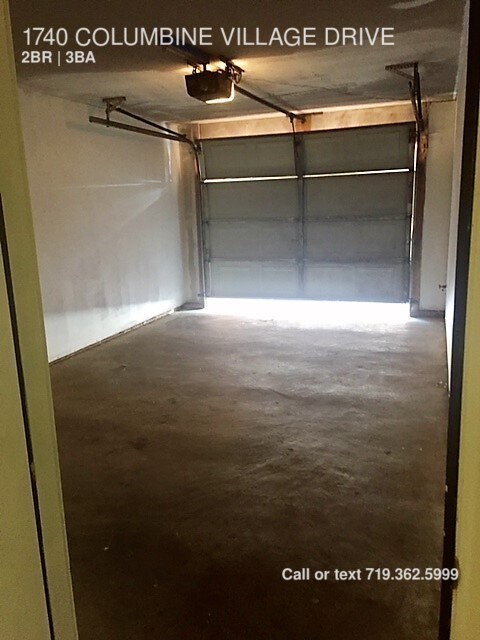 Building Photo - 1740 Columbine Village Dr