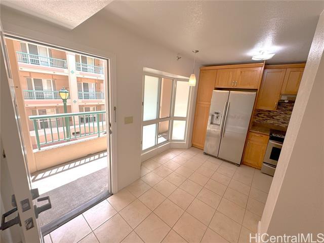 Building Photo - 1090 Ala Napunani St