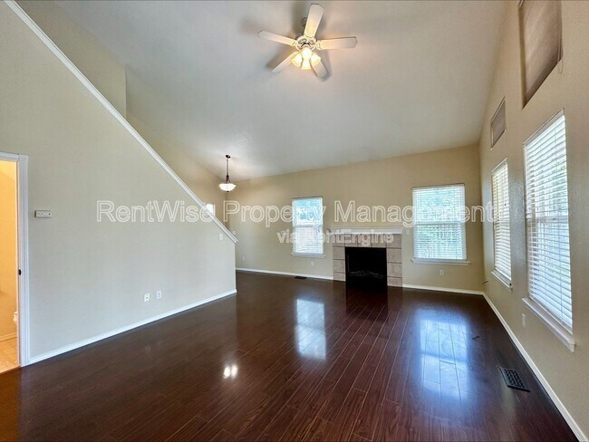 Foto del edificio - 1447 Kesler Dr W