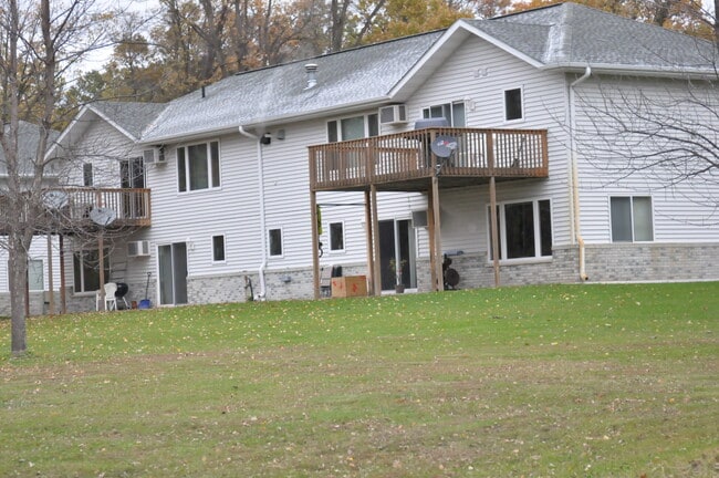 Building Photo - 10514 Gull Point Rd