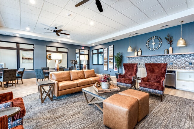Club Room - Kingston Crossings
