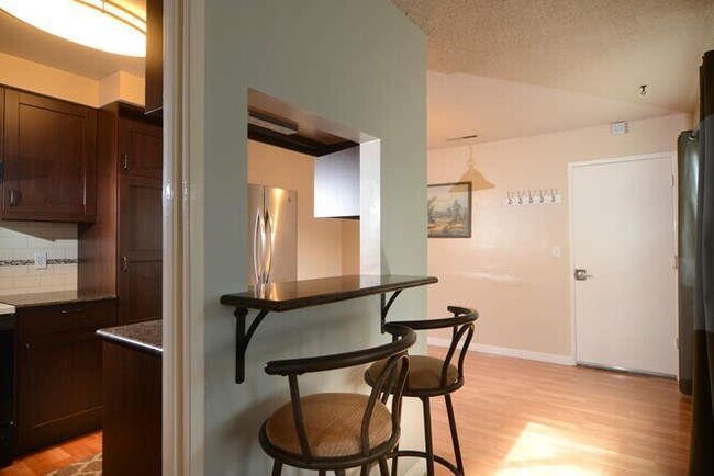 Foto del edificio - 3463 Youngs Cir