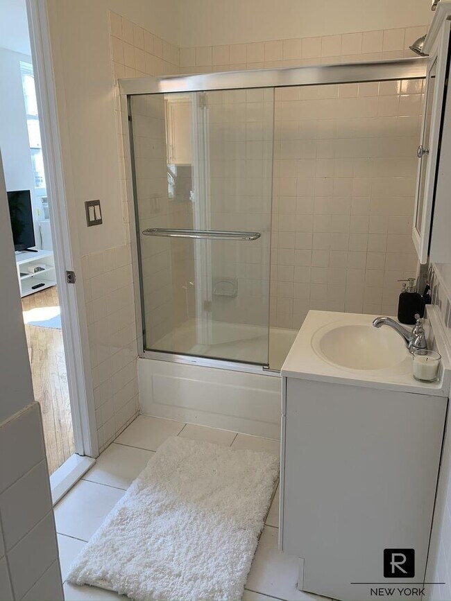 90 Bedford Street Apartment for Rent in New York, NY