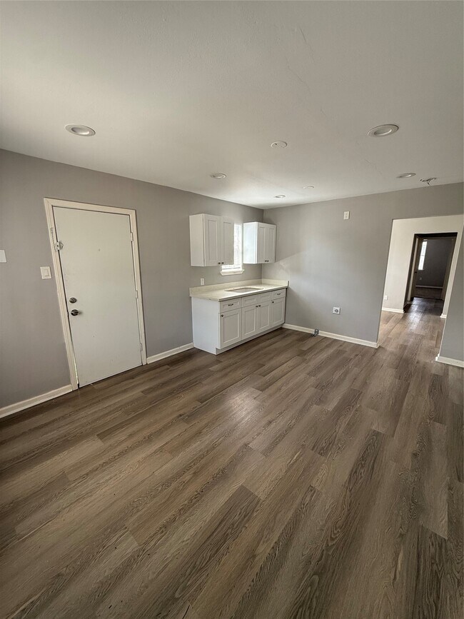 Foto del edificio - 4315 Chapman St