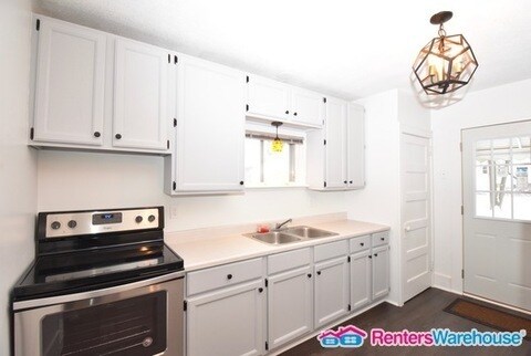 Foto del edificio - Available March 1! Wonderful 2 Bedroom 1 bath home for rent in Maple Plain