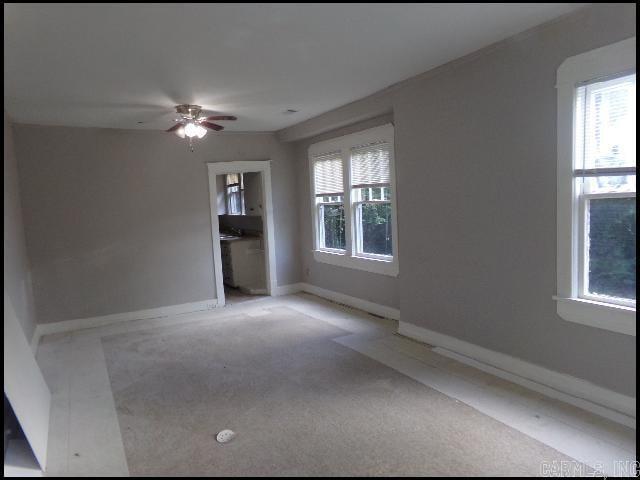 Foto del edificio - 3419 W 7th St