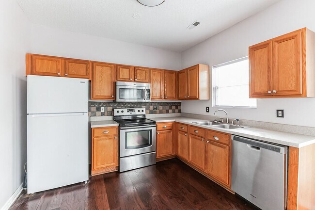 Foto del edificio - 3690 Brookwood Blvd