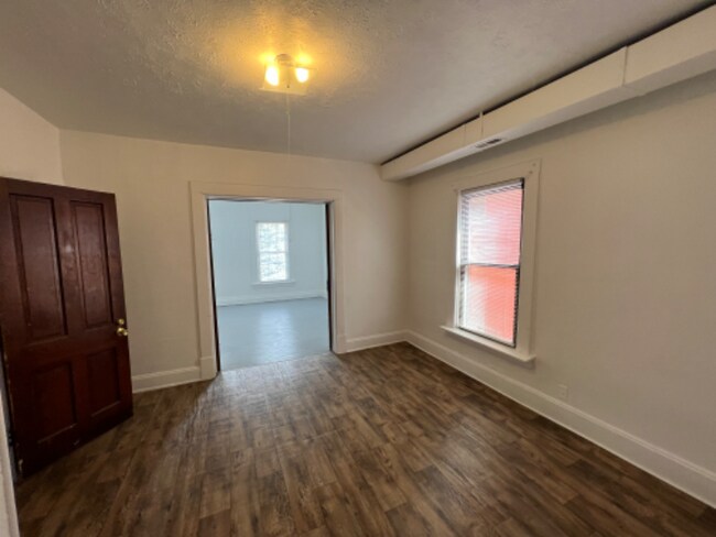Foto del edificio - 2367 N High St