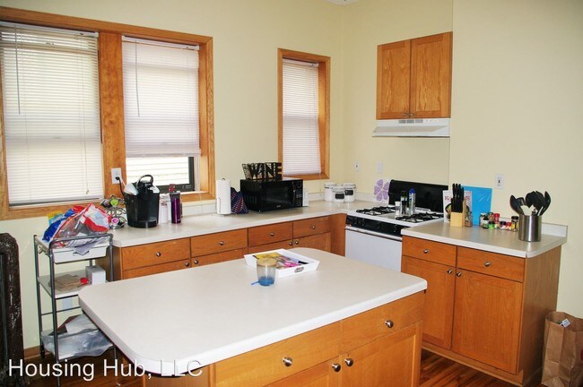 Foto del edificio - 2641 Girard Ave S