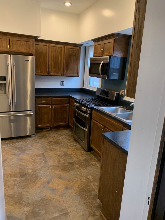 Kitchen - 393 W Grand Blvd