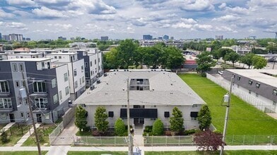 Building Photo - 4919 San Jacinto St