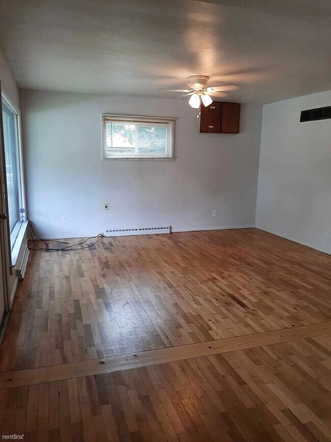 Foto del edificio - 5 br, 2 bath House - 1127 California Avenue