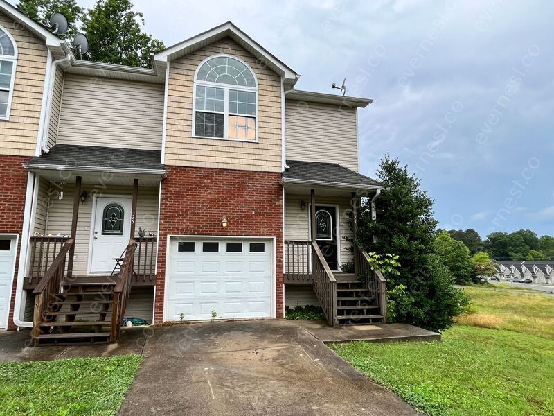 31 Brown Estates Dr, LaFayette, GA 30728 Townhouse for Rent in LaFayette, GA