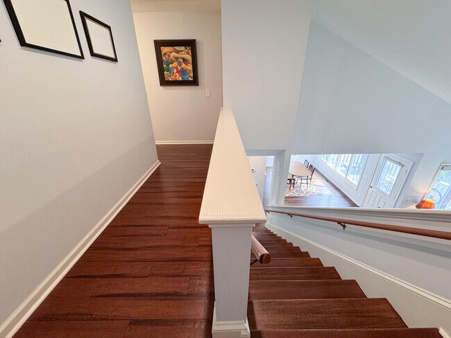 Foto del edificio - 310 Wimbledon Ct