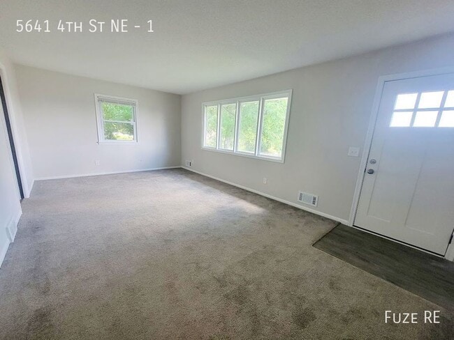 Building Photo - 5641 4th St NE
