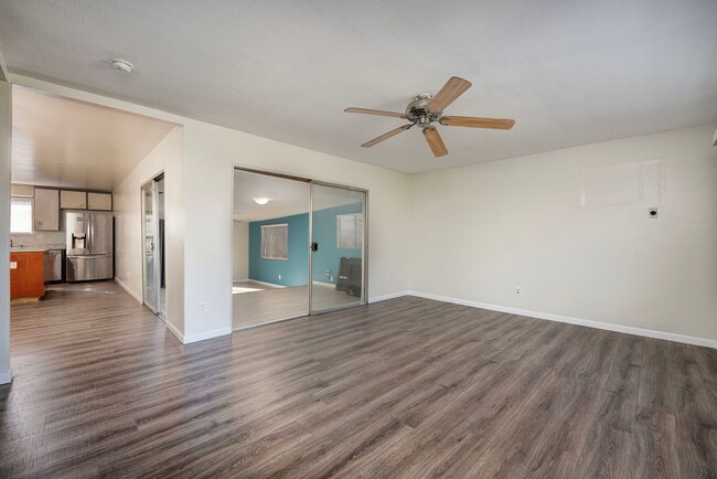 Building Photo - 2168 Ferran Ave