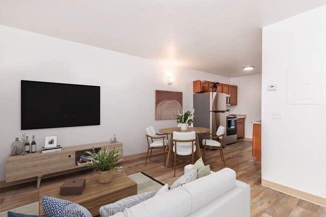 Interior Photo - Mountain Steppes Apartments