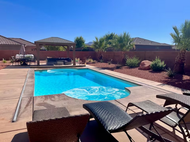 Building Photo - 4077 Gritton St