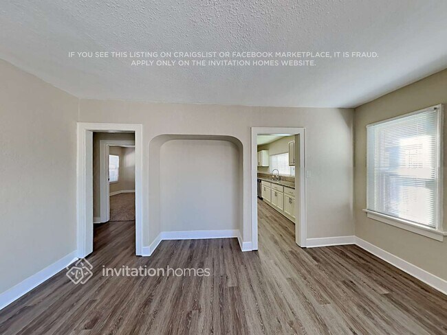 Foto del edificio - 122 E 83rd St