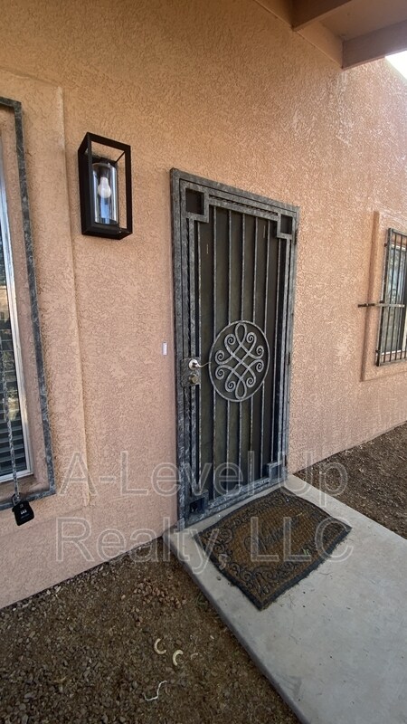 Foto del edificio - 387 W Mossman St