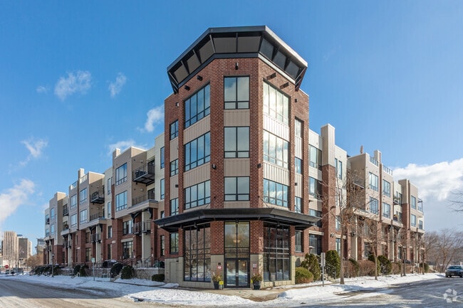 1/27/22 - Riverfront Flats