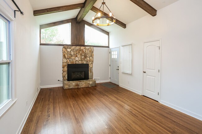 Foto del edificio - Beautiful 3 Bedroom single family home in ...