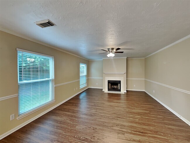 Foto del edificio - 26887 Castlecliff Ln