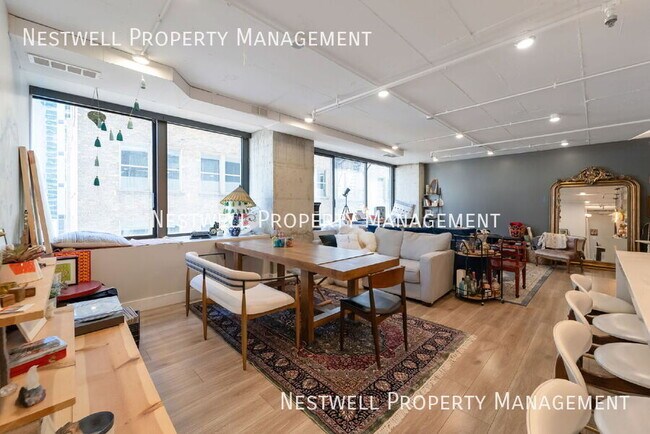 Building Photo - 44 W Broadway