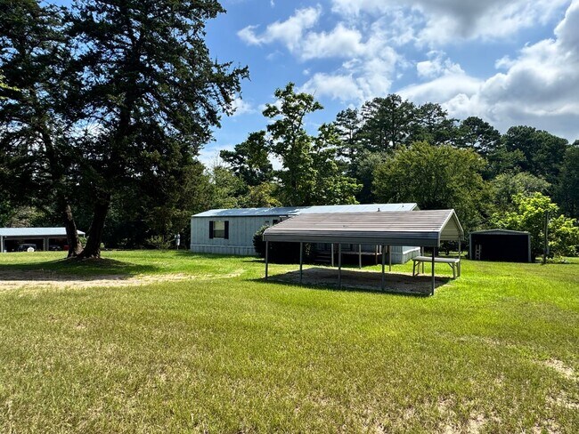 Foto del edificio - 12169 County Rd 289