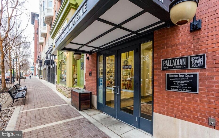 Primary Photo - 38 Maryland Ave