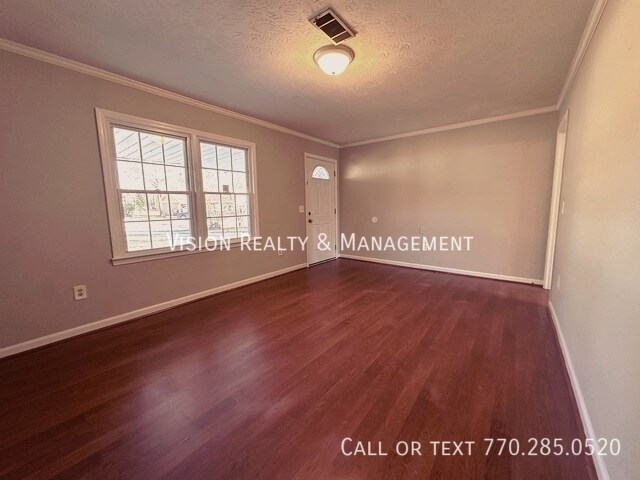 Foto del edificio - 95 Castlegate Cir