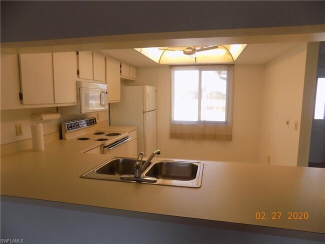 Building Photo - 232 Cape Coral Pkwy E
