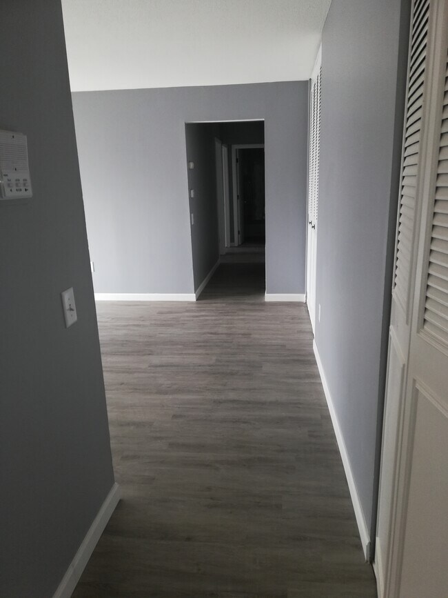 16 Shrewsbury Green Dr Unit Shrewsbury Green Condo, Shrewsbury, MA 01545 Condo for Rent in