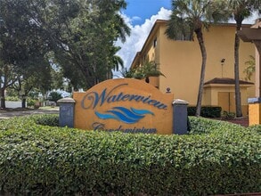 Building Photo - 8249 SW 149th Ct